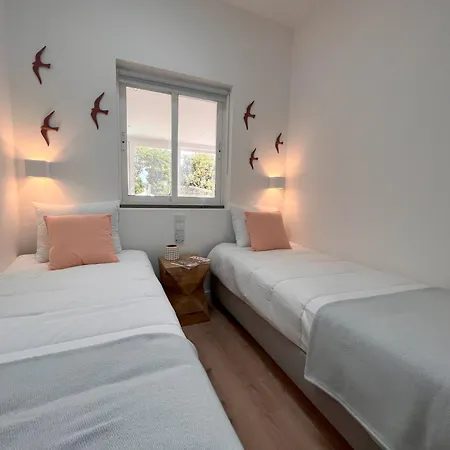 Villa W/ Heated Pool, By Timecooler Cascais