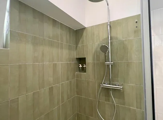 فيلة W/ Heated Pool, By Timecooler *